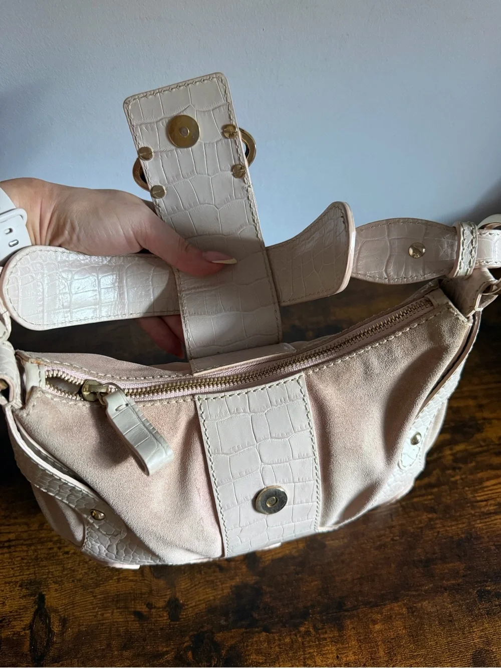 Vintage Valentino Garavani Cream Shoulder Bag – Excellent Condition - Picture 14 of 16
